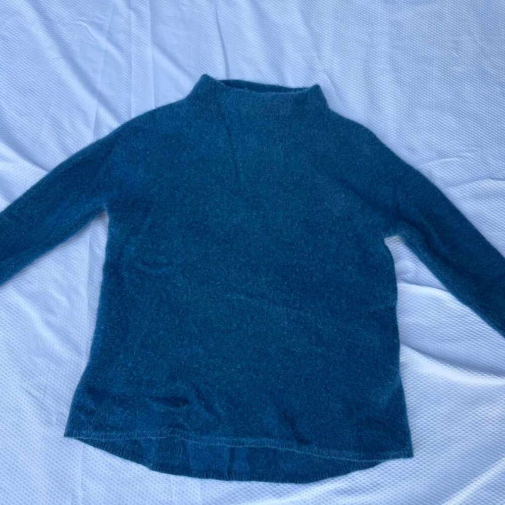 Blooming-co Women's Blue and Navy Jumper